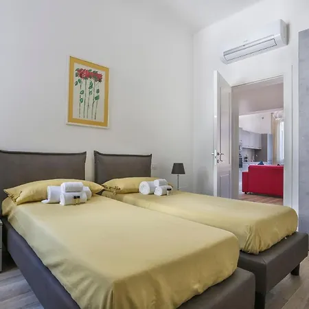 Apartment Family Great Location In Florence